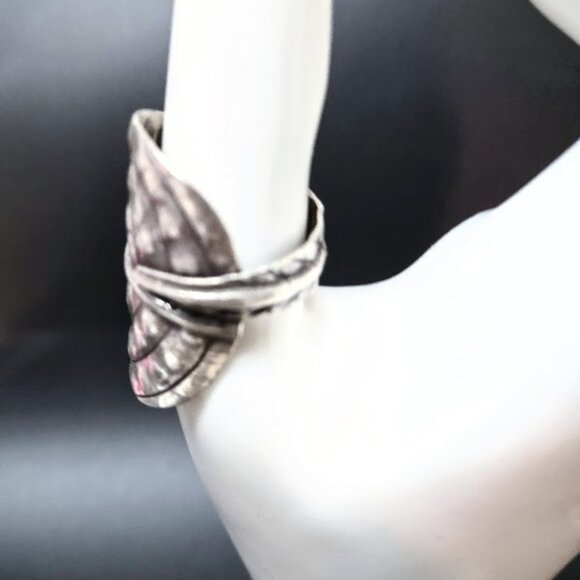Karen Fine Silver wide Lotus Leaf Tribal Handmade Ring - Picture 8 of 8